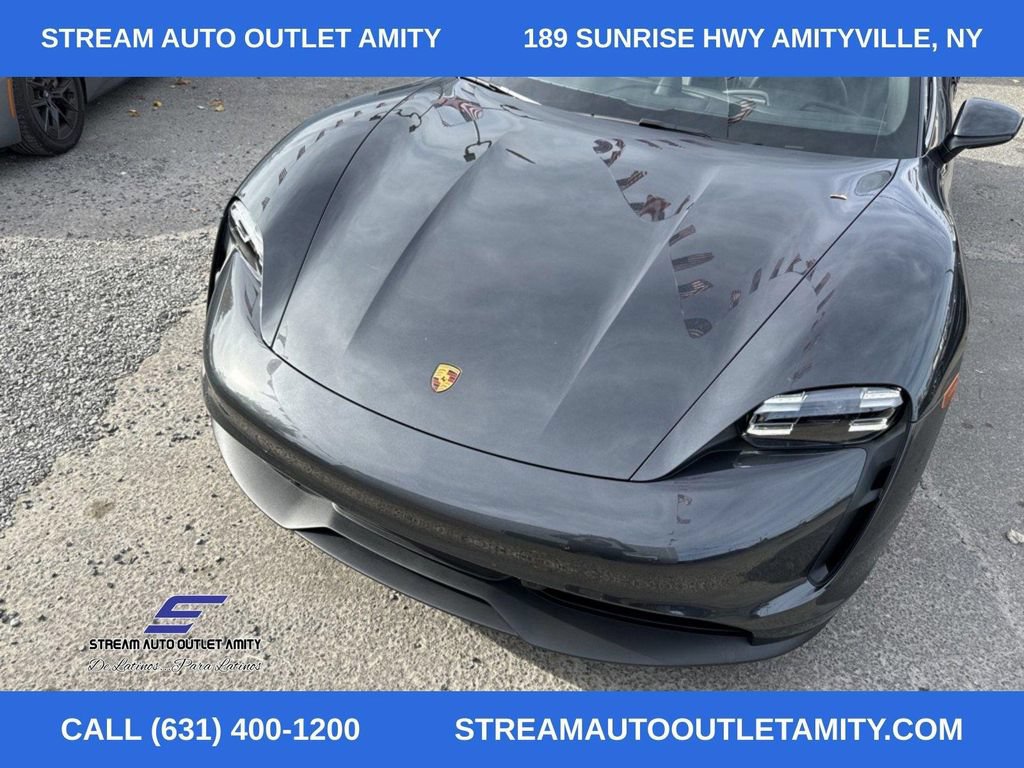 Used 2023 Porsche Taycan 4S AWD/4WD image 12