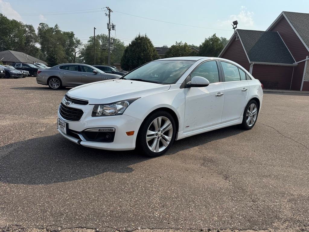 Used 2015 Chevrolet Cruze LTZ w/ Sun, Sound and Sport Package FWD image 10