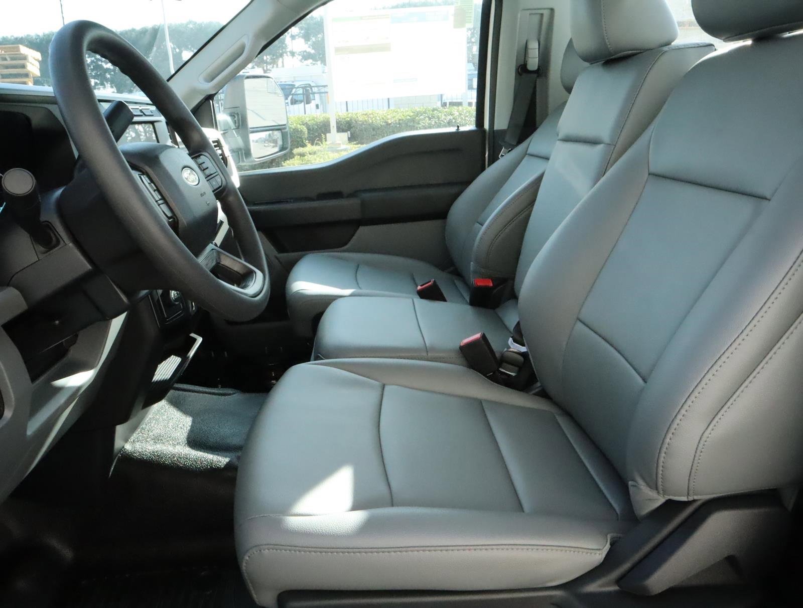 Used 2024 Ford F350 XL w/ XL Chrome Package image 19