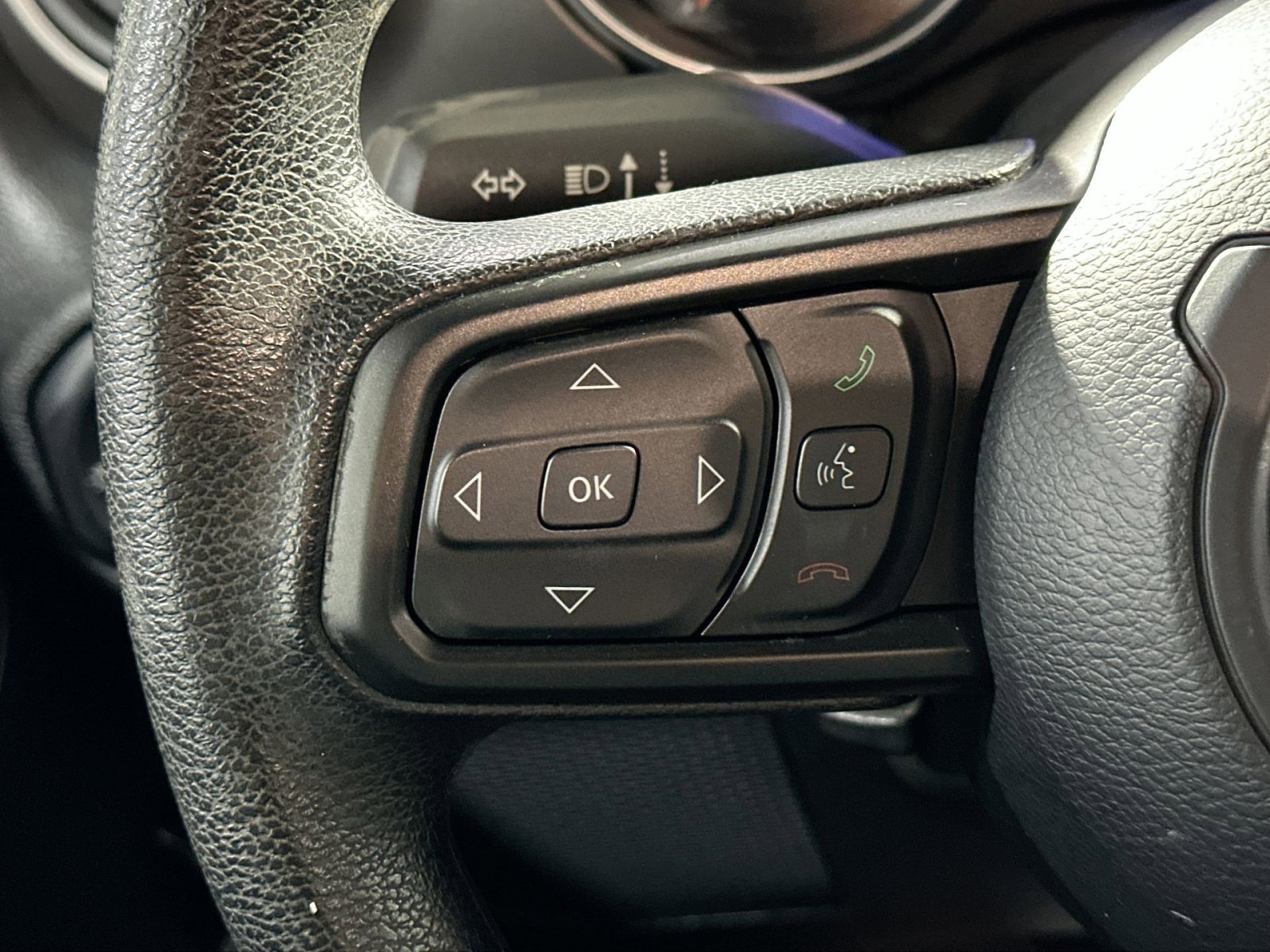 Used 2020 Jeep Wrangler Sport image 20