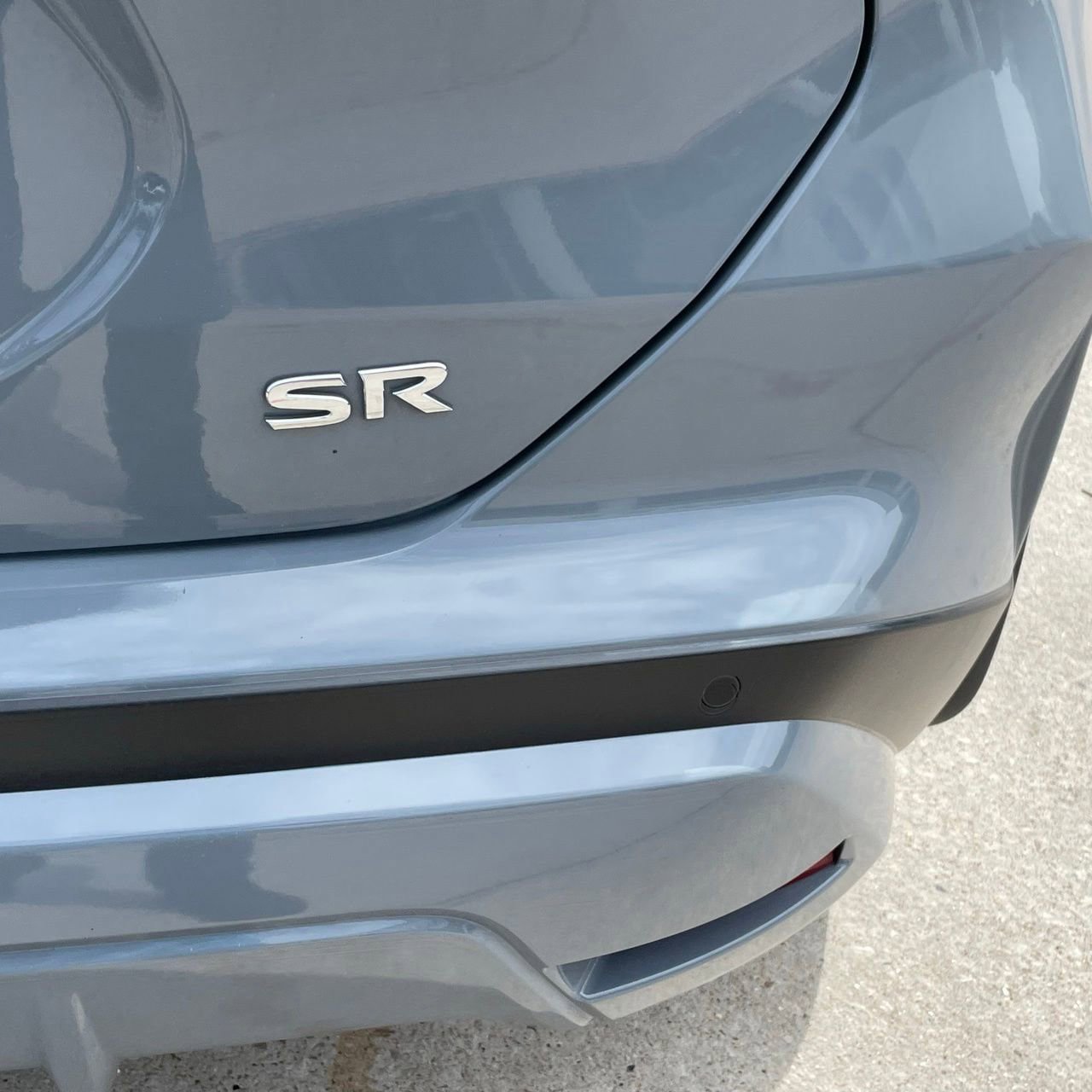 Used 2024 Nissan Kicks SR w/ SR Premium Package FWD image 6