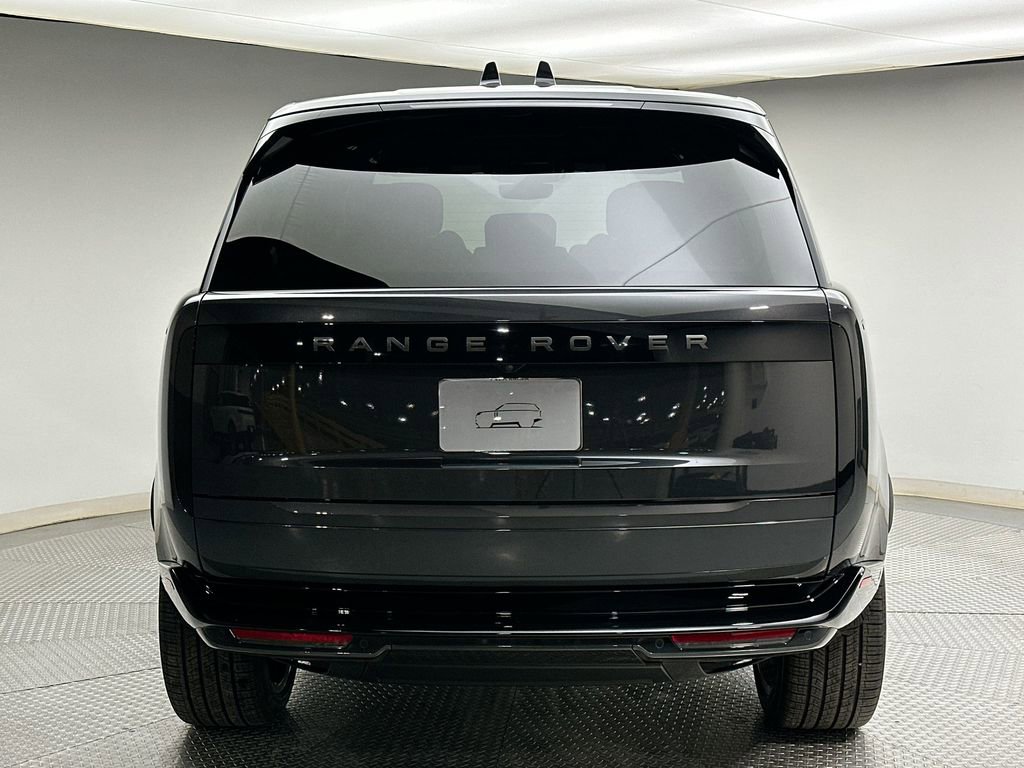 New 2026 Land Rover Range Rover SE image 12
