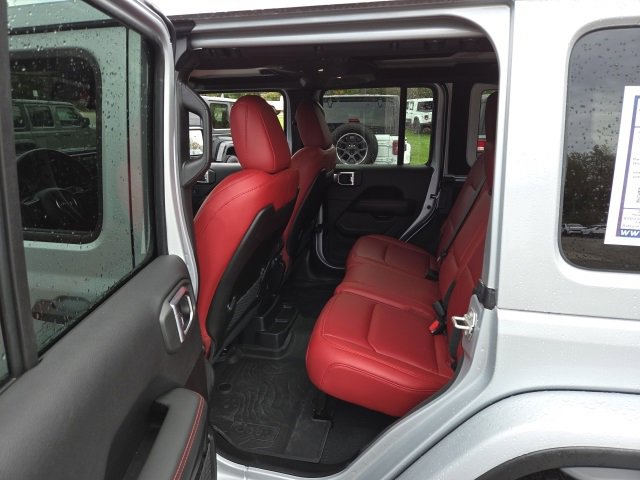 Used 2024 Jeep Wrangler Unlimited Rubicon 392 image 22