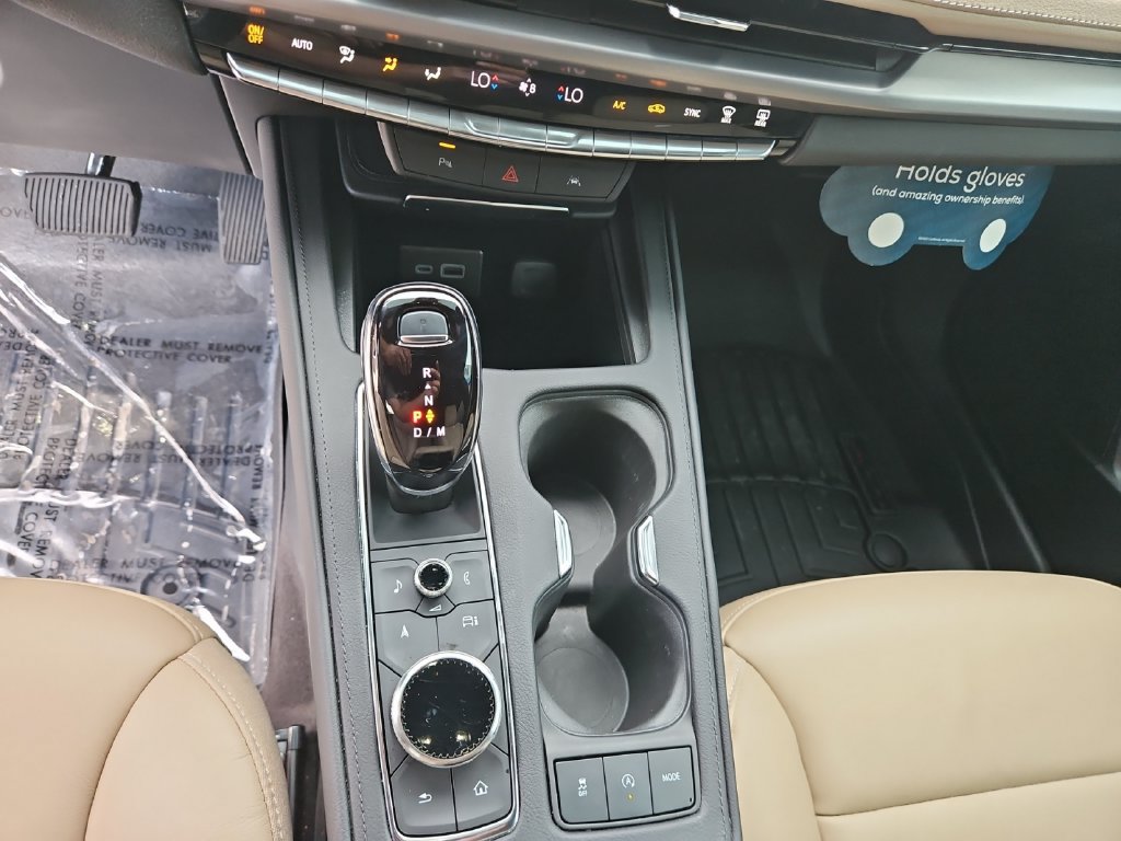 Certified 2024 Cadillac XT4 Premium Luxury FWD image 12