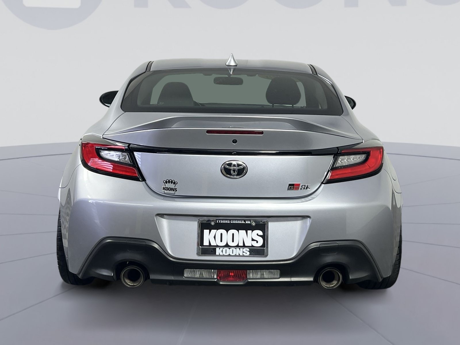 Used 2025 Toyota GR86 Premium w/ Performance Package RWD image 10