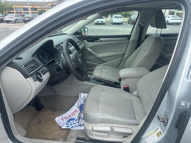 Used 2014 Volkswagen Passat 1.8T S image 20
