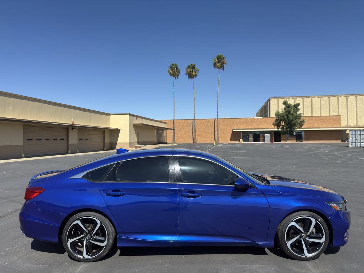 Used 2020 Honda Accord Sport image 8