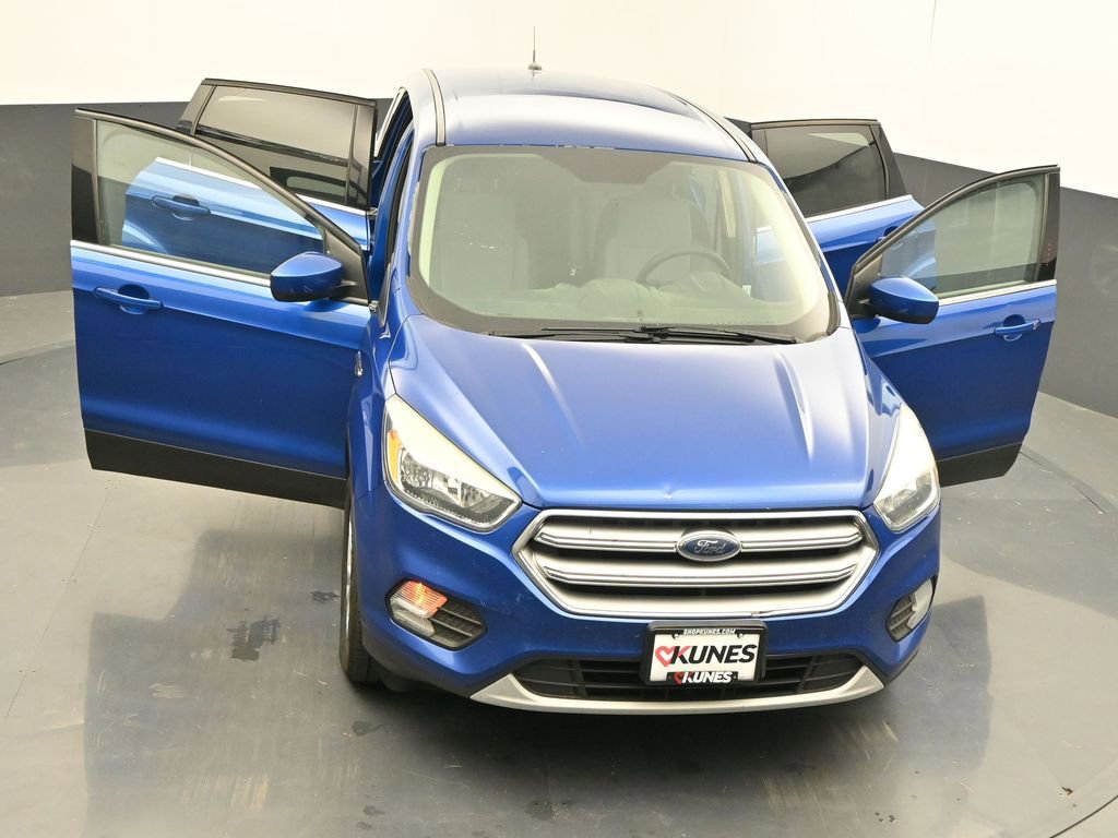 Used 2017 Ford Escape SE image 52