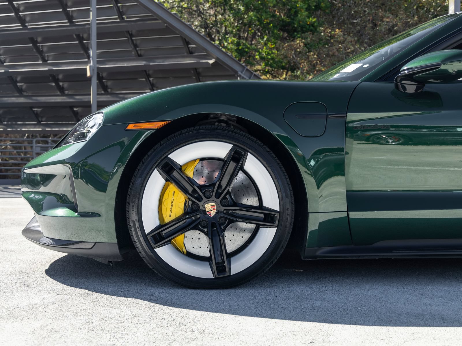 Certified 2025 Porsche Taycan GTS AWD/4WD image 13