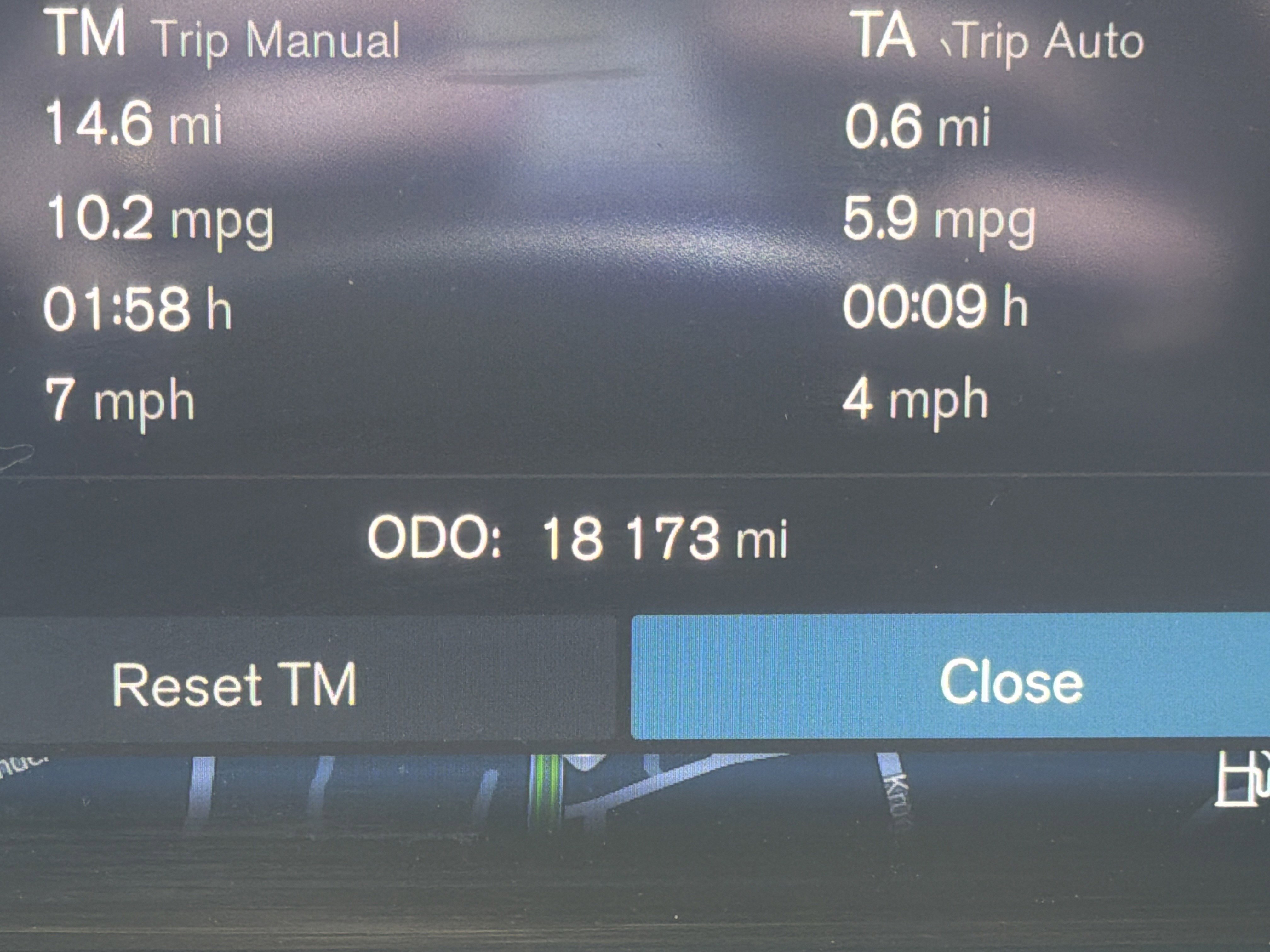 Certified 2025 Volvo V60 B5 Cross Country Plus image 22