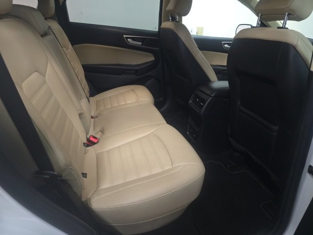 Used 2023 Ford Edge SEL w/ Convenience Package image 6