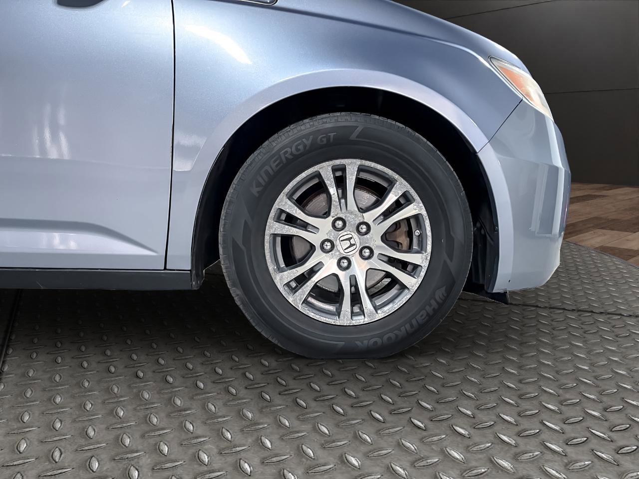 Used 2013 Honda Odyssey EX image 20