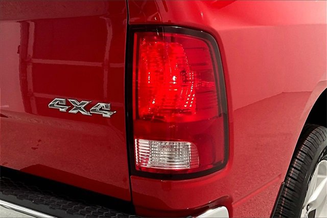 Used 2023 RAM 1500 Classic SLT image 24