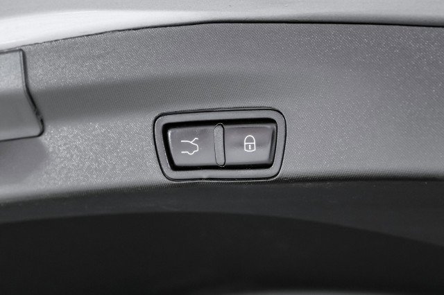 Used 2019 Alfa Romeo Stelvio RWD image 57