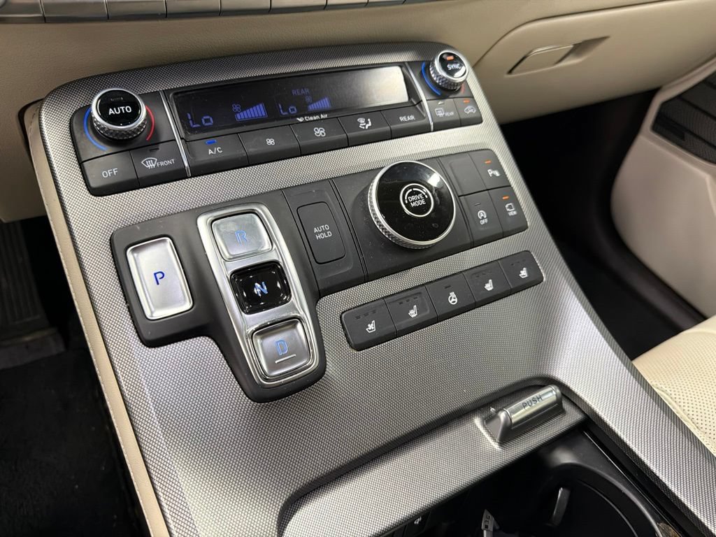 Used 2020 Hyundai Palisade Limited FWD image 24