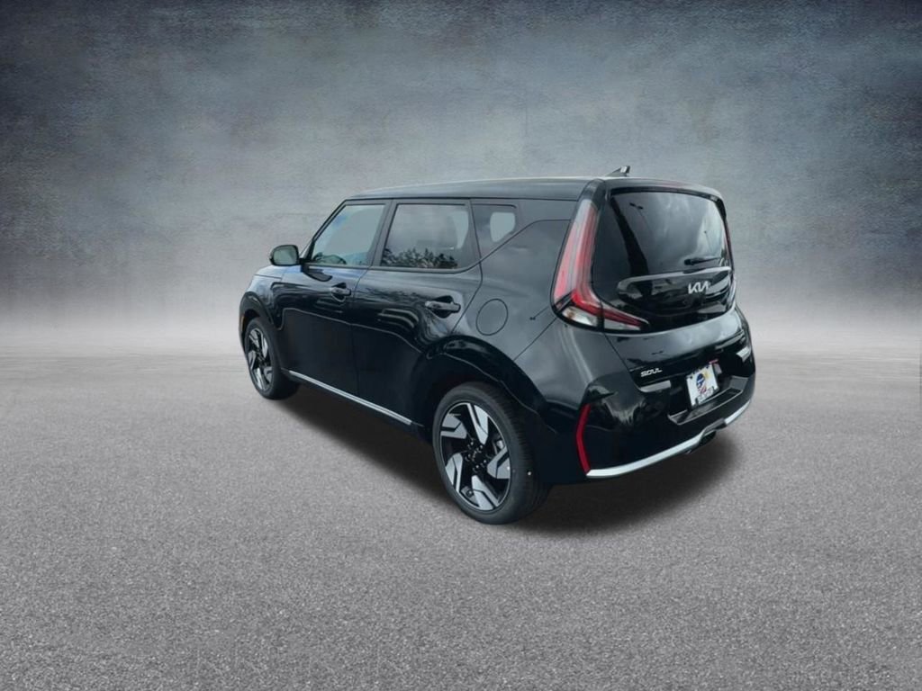 Used 2024 Kia Soul GT-Line FWD image 18