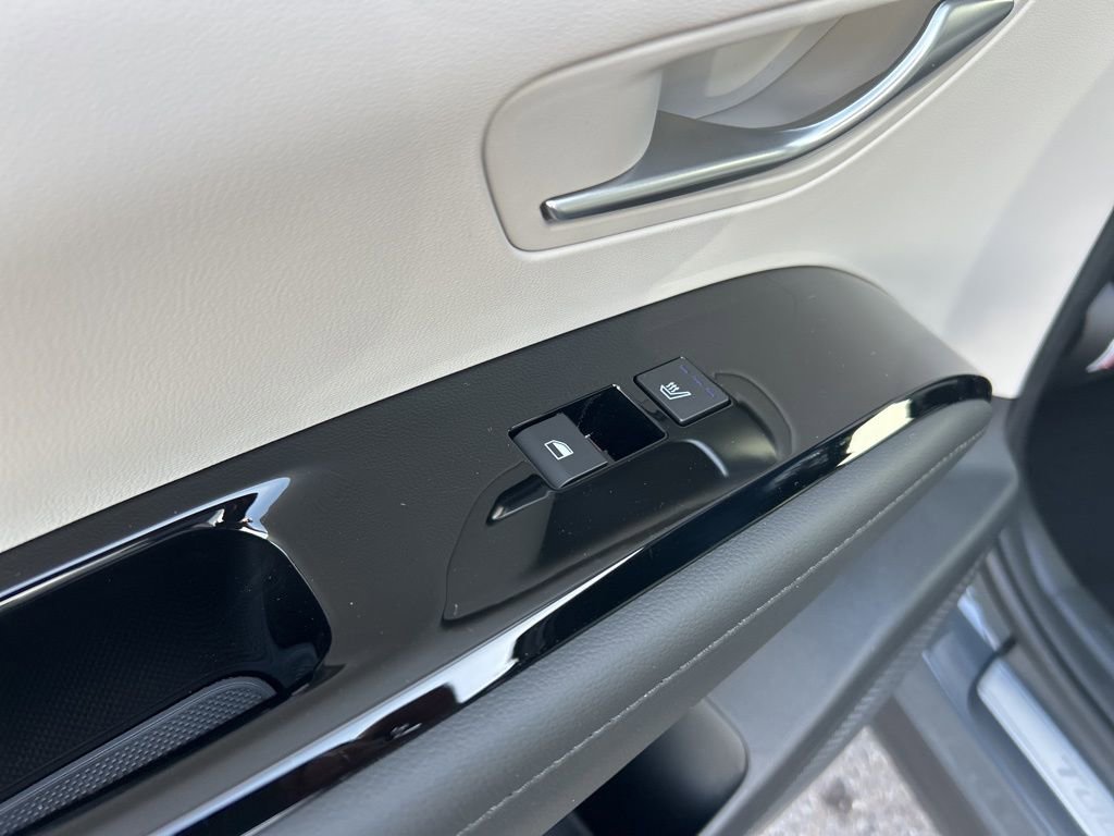 New 2026 Hyundai Tucson Limited image 23