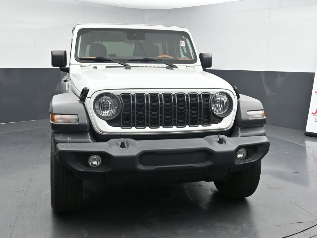 Used 2024 Jeep Wrangler Sport S image 3