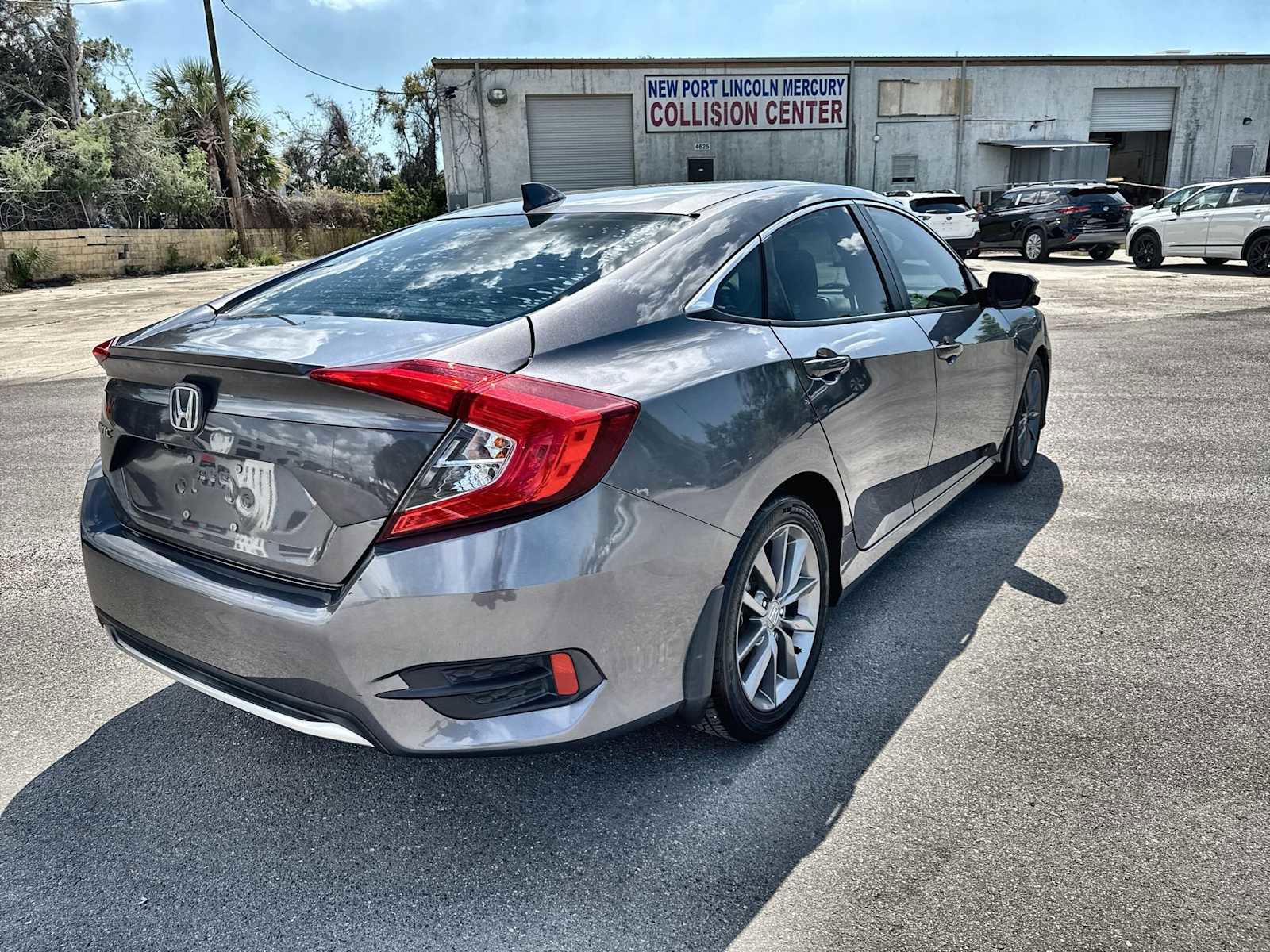 Used 2019 Honda Civic EX image 6