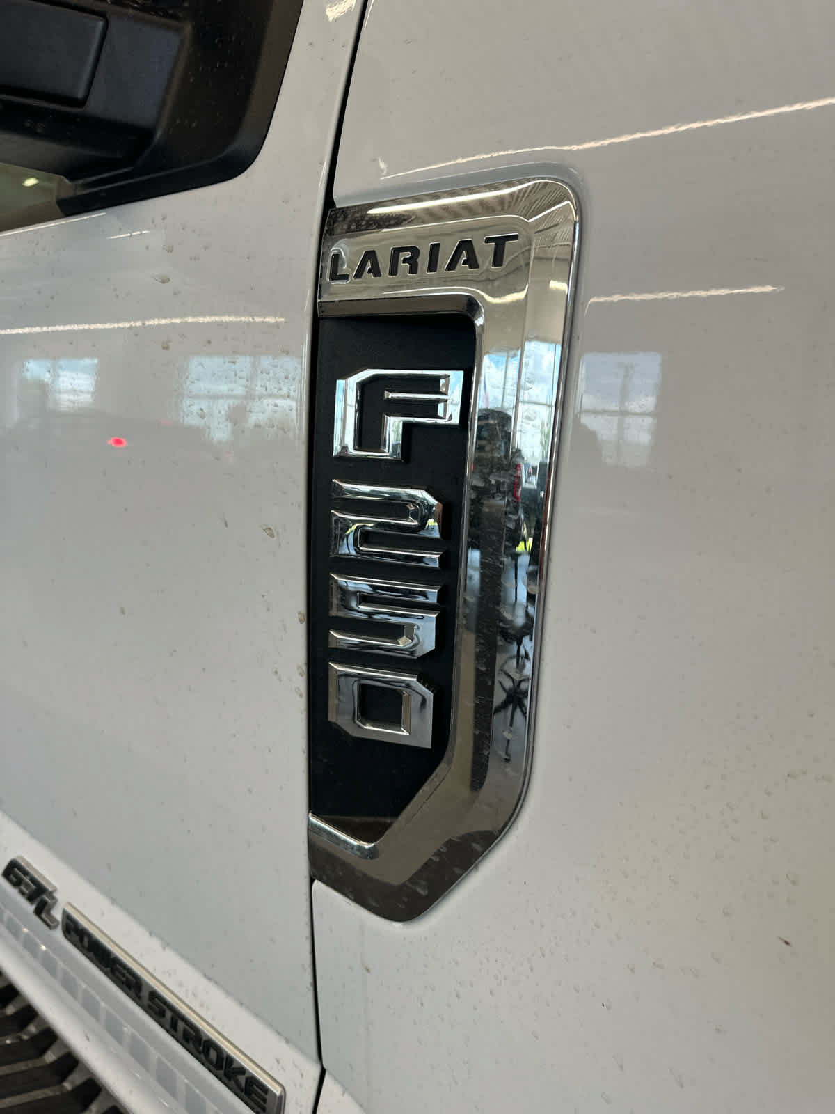 Used 2020 Ford F250 Lariat w/ Lariat Value Package AWD/4WD image 4