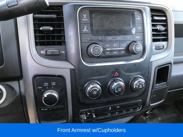 Used 2017 RAM 3500 Tradesman w/ Chrome Appearance Group AWD/4WD image 4