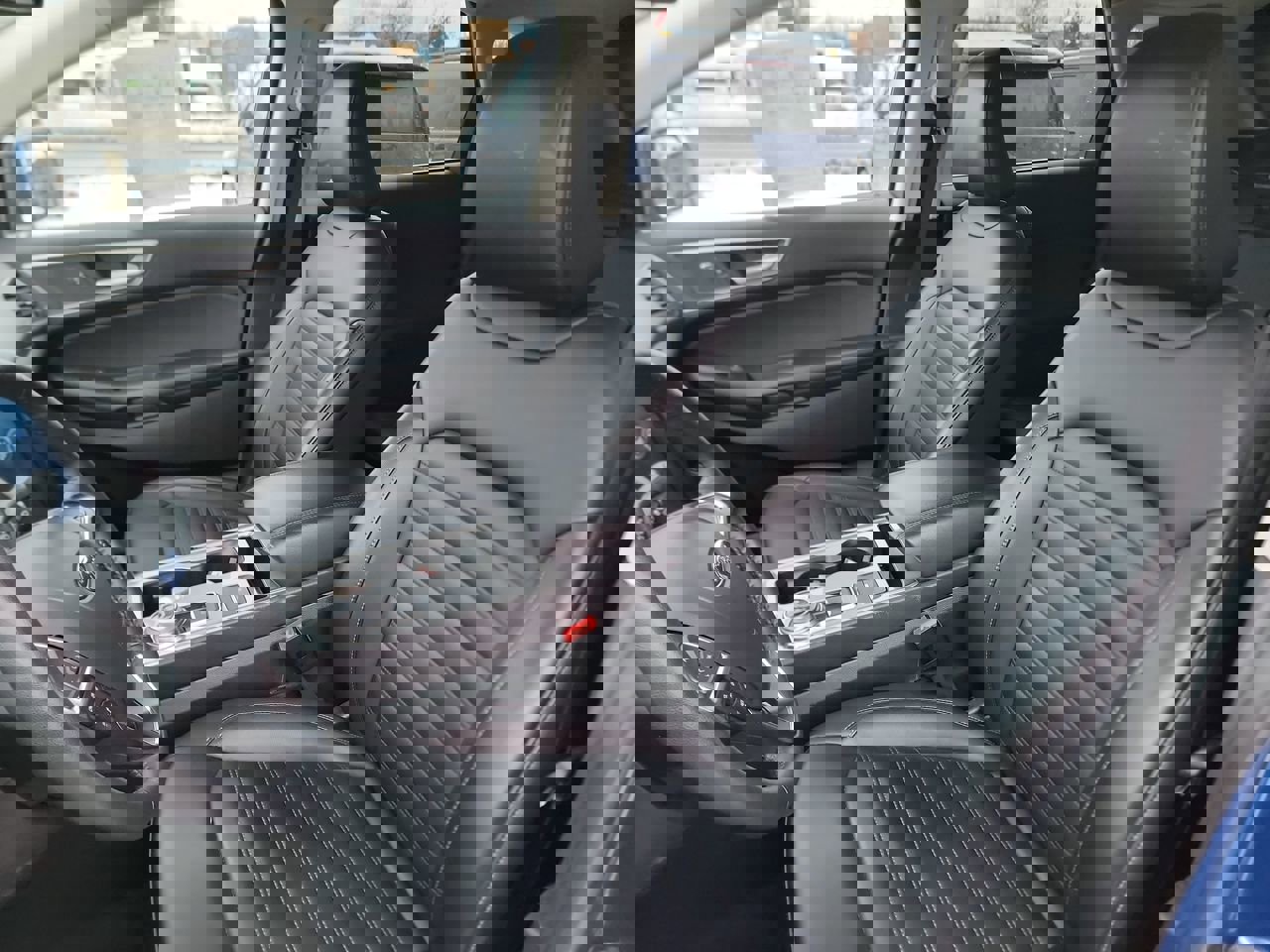 Used 2024 Ford Edge SEL w/ Convenience Package image 13