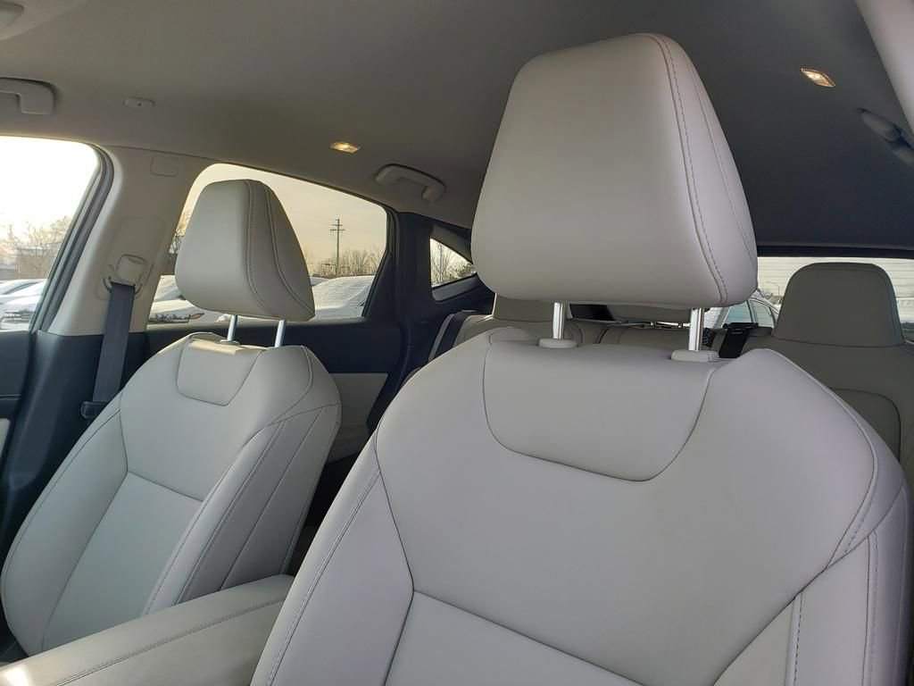 Certified 2025 Nissan Murano SV AWD/4WD image 25
