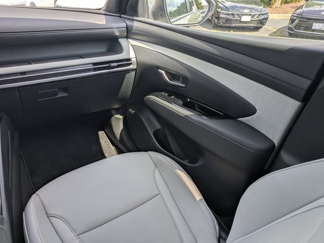 Certified 2025 Hyundai Santa Cruz Limited AWD/4WD image 17