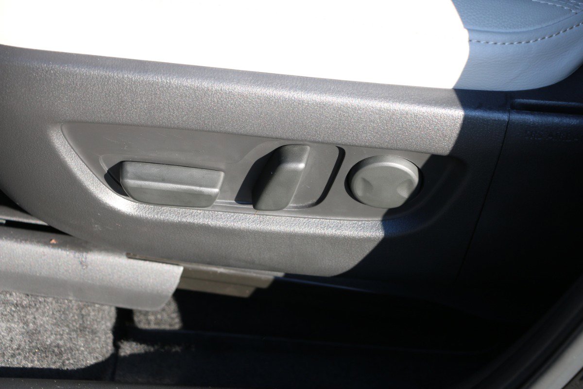 Used 2025 MAZDA CX-90 Plug-In Hybrid w/ Preferred image 25