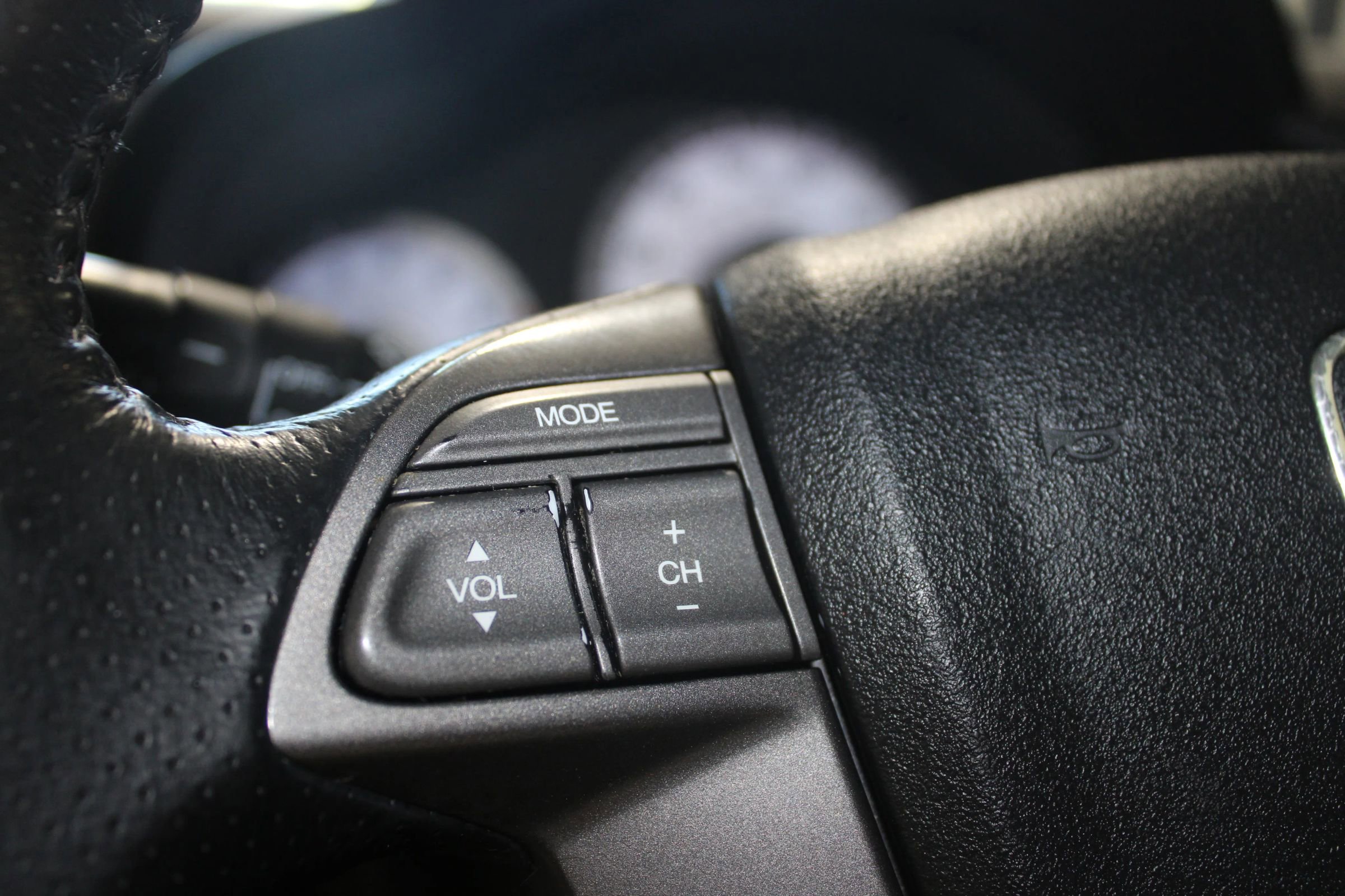 Used 2010 Honda Pilot EX-L image 15