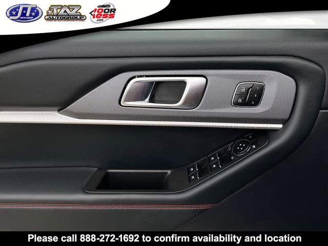 Used 2025 Ford Explorer ST-Line w/ Premium Package RWD image 12