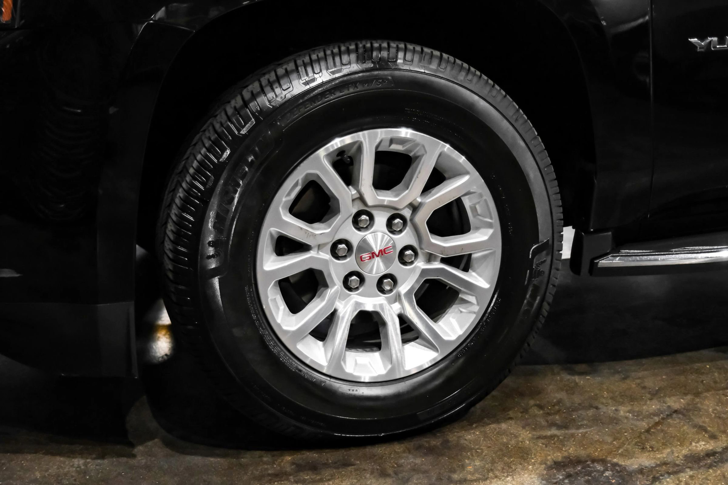 Used 2020 GMC Yukon SLT w/ Open Road Package AWD/4WD image 58