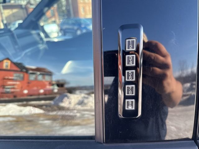 Used 2022 Ford F150 XLT w/ Equipment Group 302A High AWD/4WD image 11