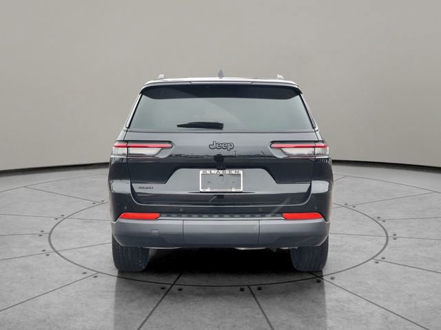 Certified 2025 Jeep Grand Cherokee L Laredo image 11