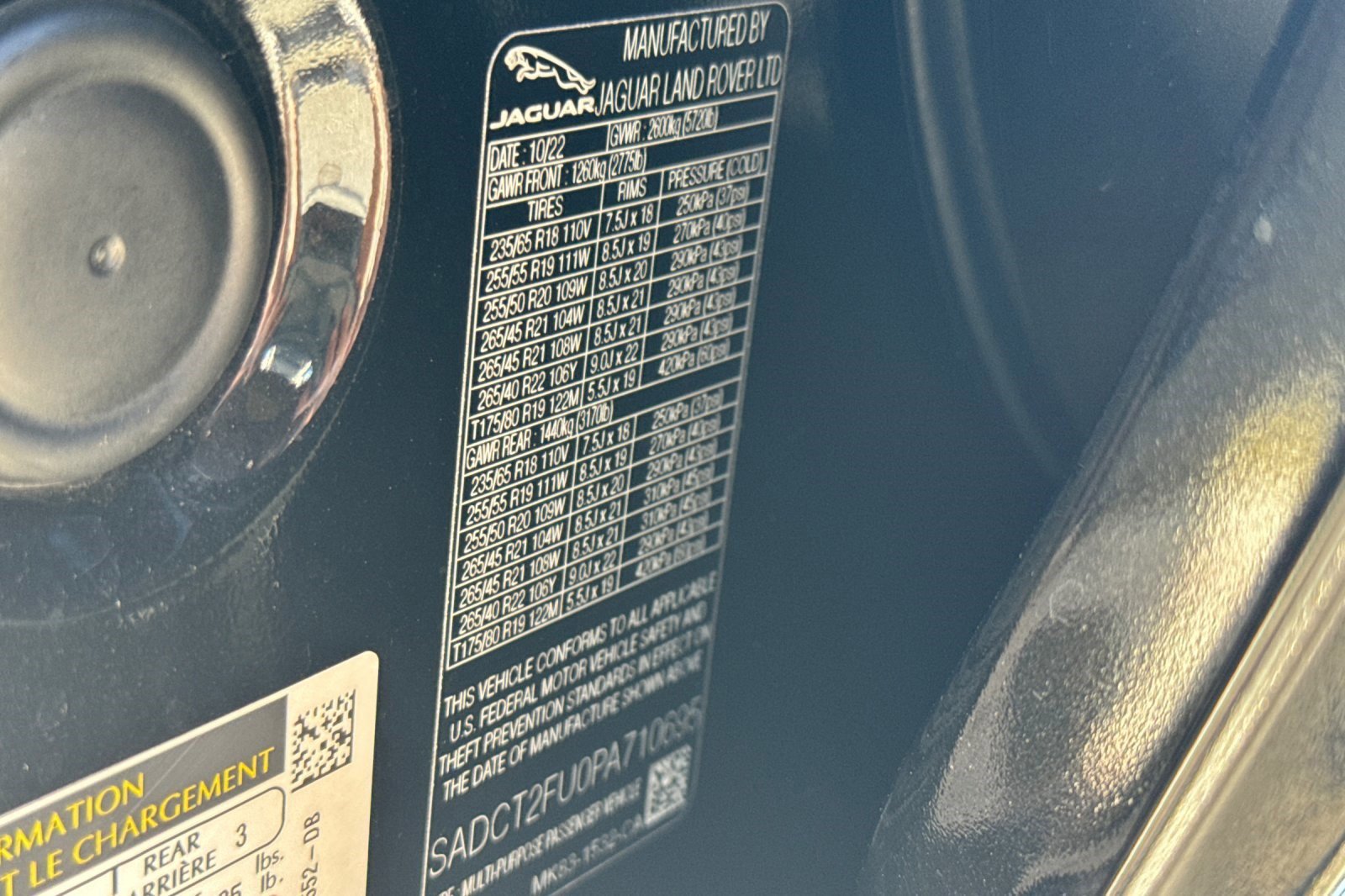 Used 2023 Jaguar F-PACE R-Dynamic S image 18