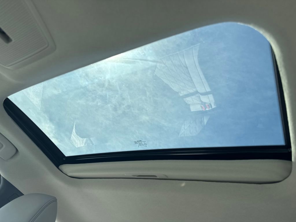 New 2026 Nissan Sentra SL w/ Floor Mat Package FWD image 22
