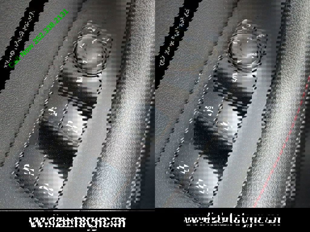 Used 2023 Chevrolet Blazer RS image 23