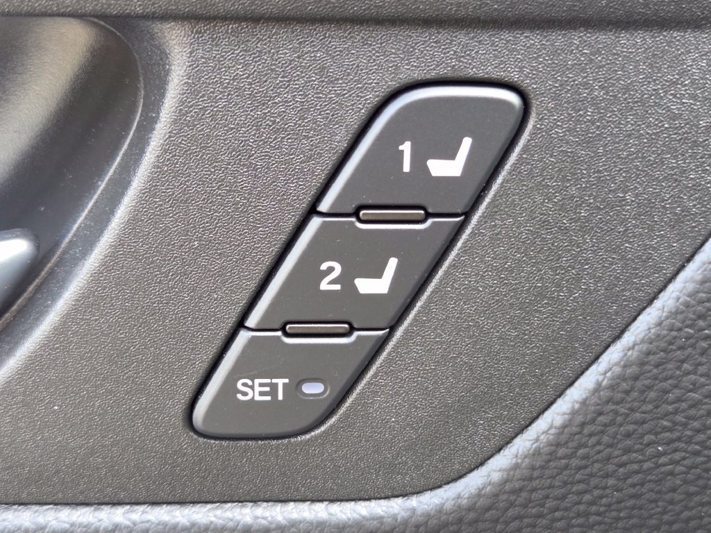 Used 2024 Honda CR-V Sport-L image 11