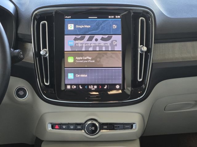 Certified 2023 Volvo XC40 B4 Plus w/ Protection Package Premier image 16