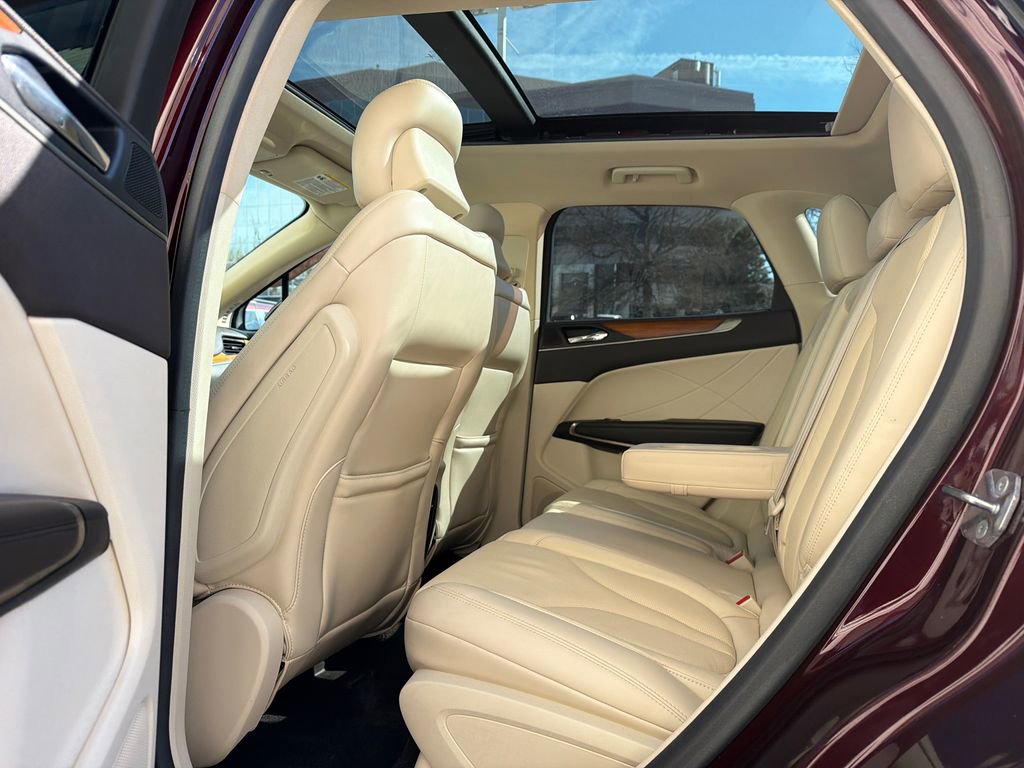 Used 2016 Lincoln MKC Reserve image 18