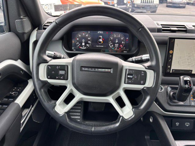 Used 2022 Land Rover Defender 110 X-Dynamic SE image 23