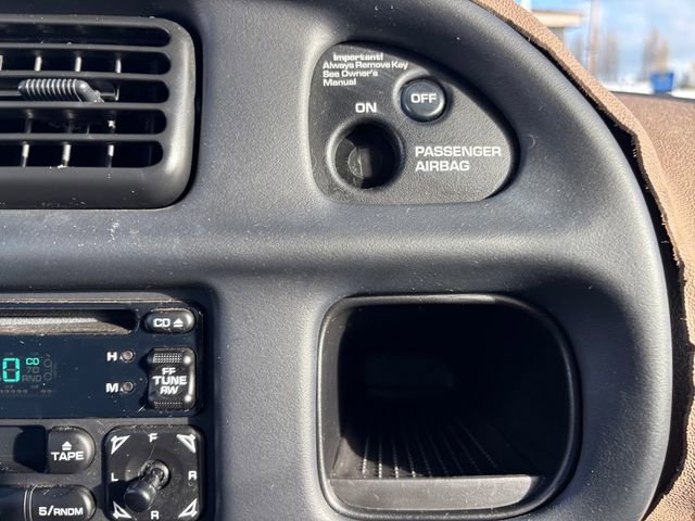 Used 1999 Dodge Ram 3500 Truck ST image 22