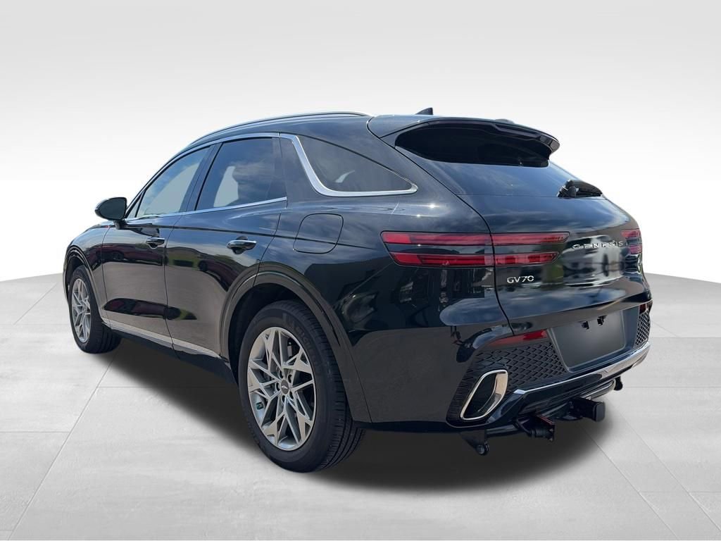 Used 2025 Genesis GV70 2.5T w/ Advanced Package AWD/4WD image 15