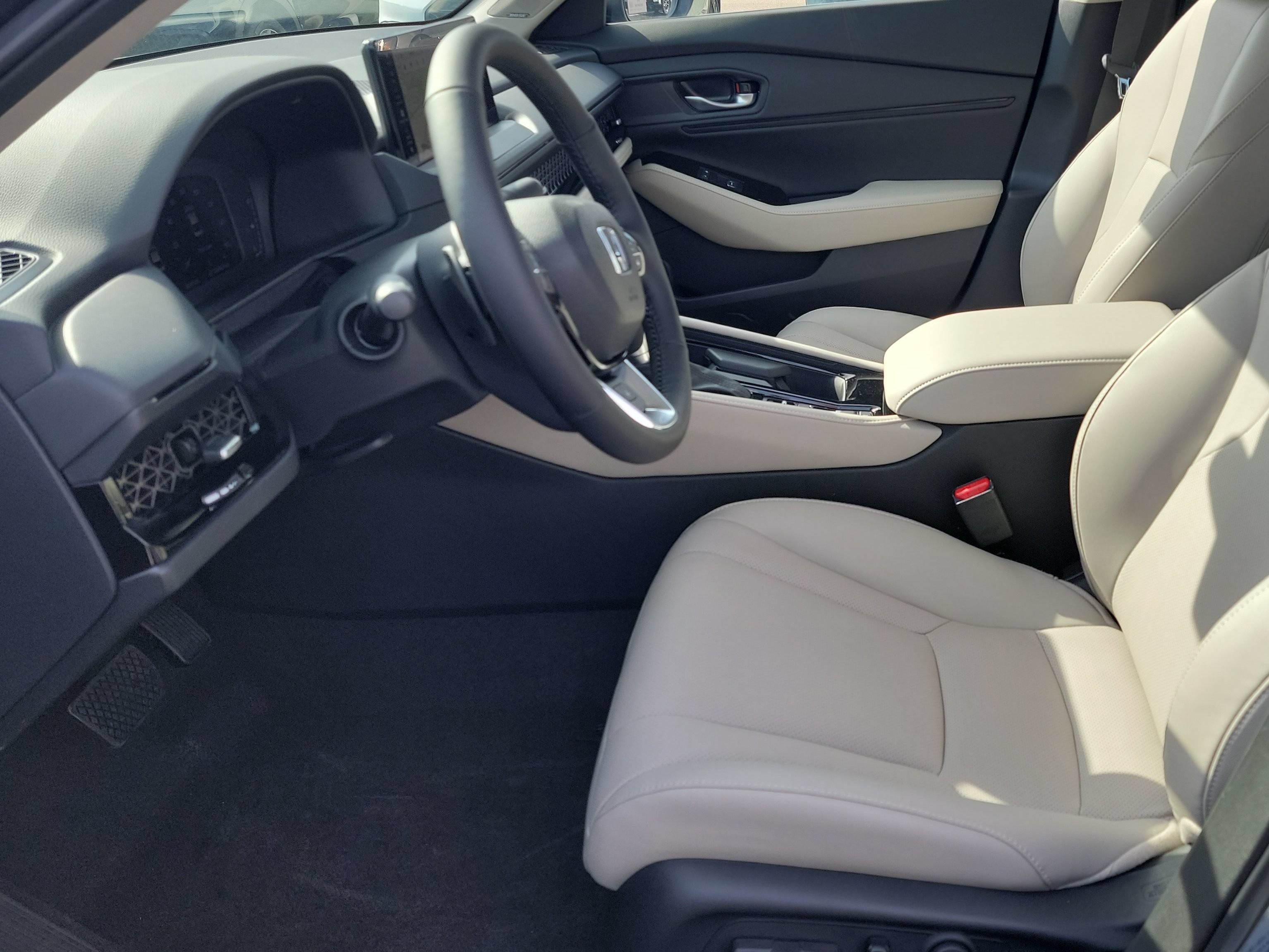 New 2026 Honda Accord Touring image 4