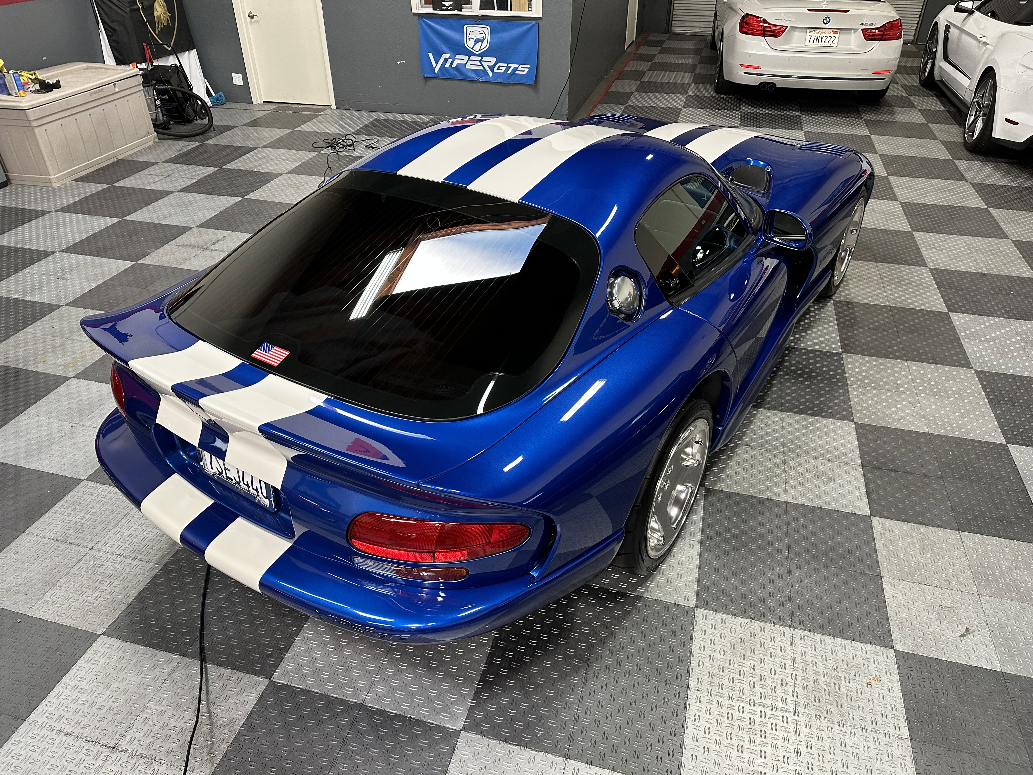 Used 1997 Dodge Viper GTS image 27