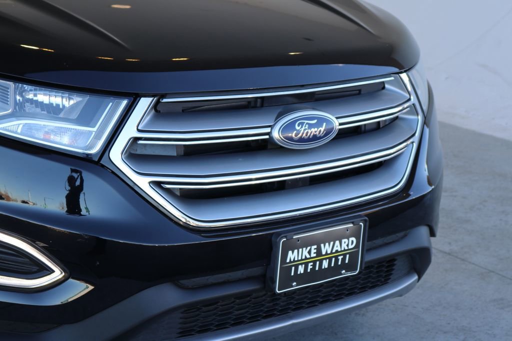 Used 2017 Ford Edge Titanium image 12