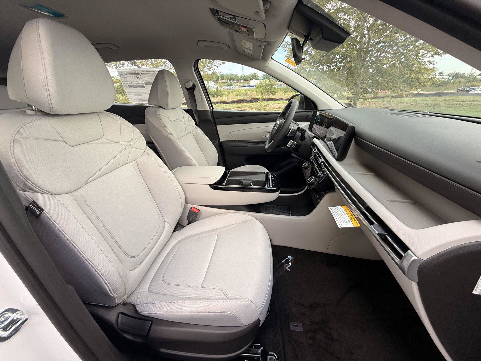 New 2026 Hyundai Tucson Blue SE AWD/4WD image 17