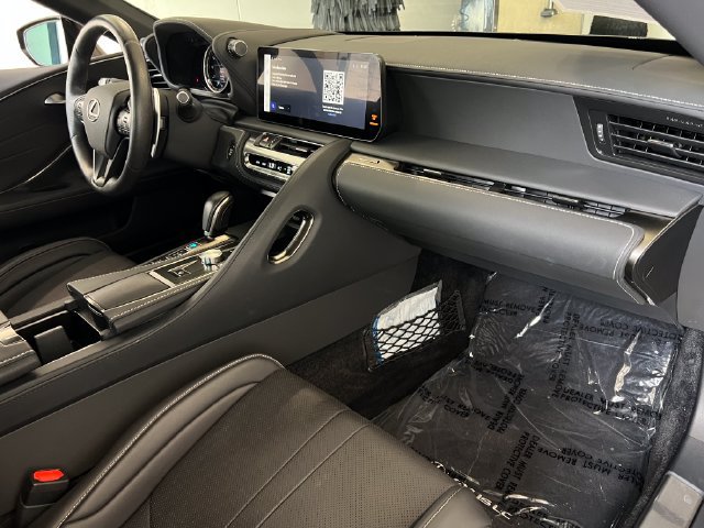 Used 2024 Lexus LC 500 Convertible w/ Touring Package RWD image 38