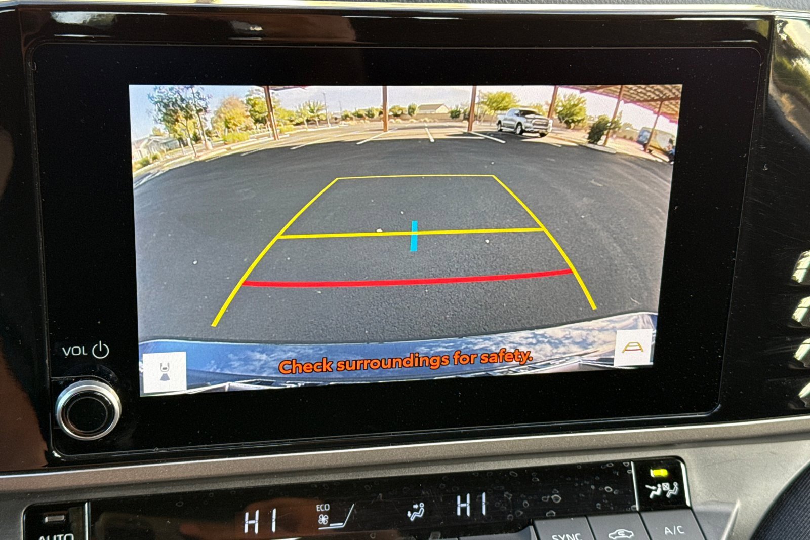 Used 2025 Toyota Camry LE image 23