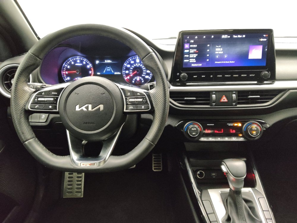 Used 2023 Kia Forte GT-Line w/ GT-Line Technology Package image 22